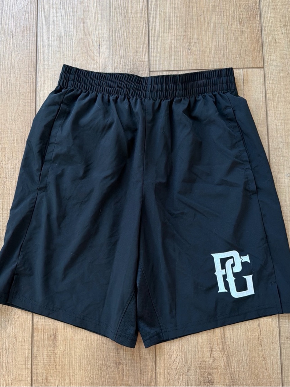 Perfect Game Apparel Black Men's baseball  Shorts size medium good condition